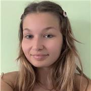 Laureanda in comunicazione con certificazione di livello C1, offro ripetizioni di inglese per studenti